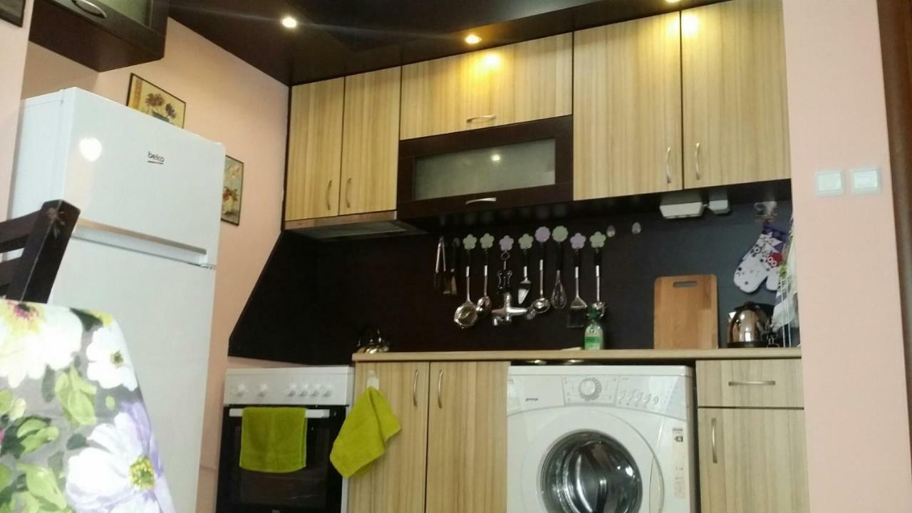 Apartment Eve Varna Esterno foto