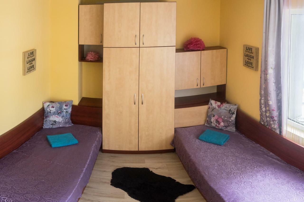 Apartment Eve Varna Esterno foto